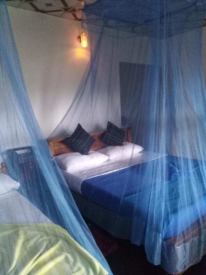 Himansa Homestay Ела Екстериор снимка