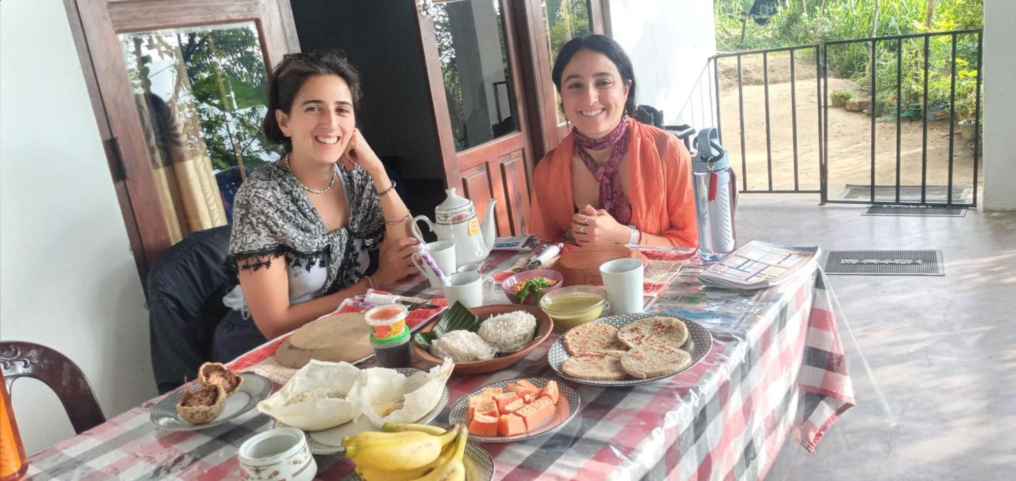Himansa Homestay Ела Екстериор снимка