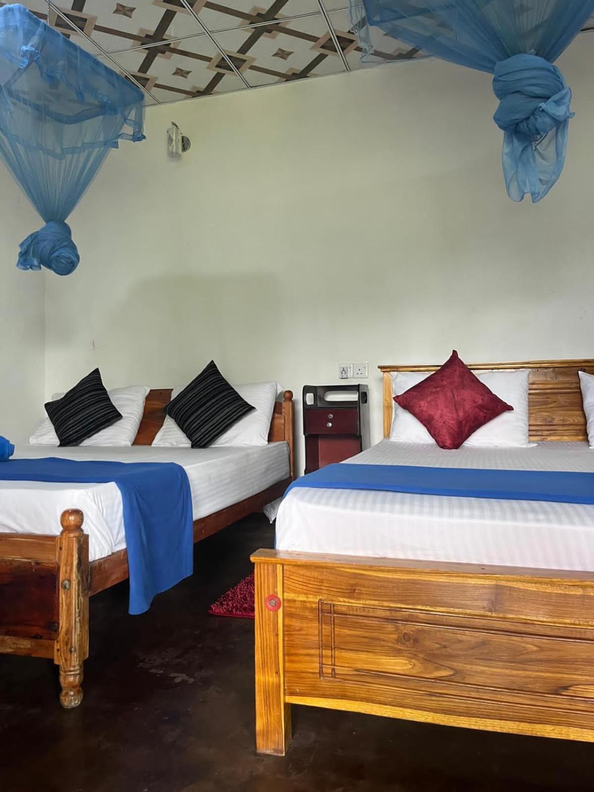 Himansa Homestay Ела Екстериор снимка