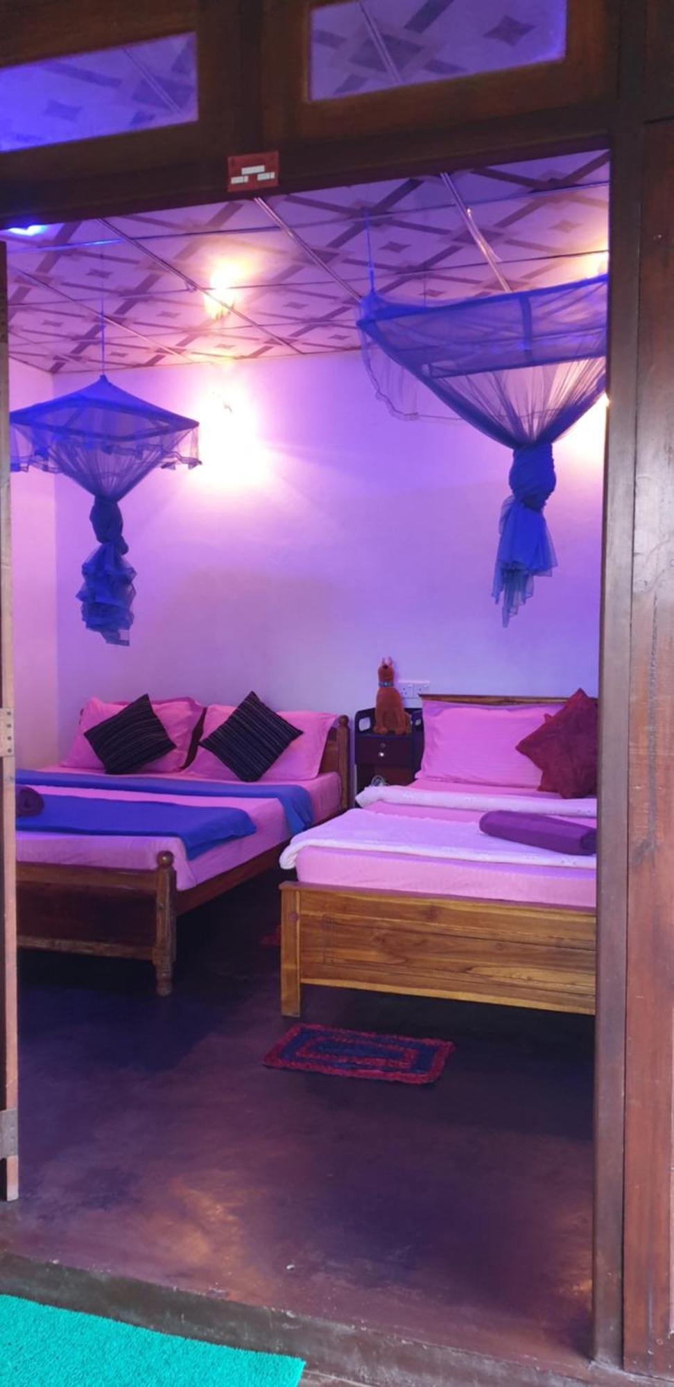 Himansa Homestay Ела Екстериор снимка
